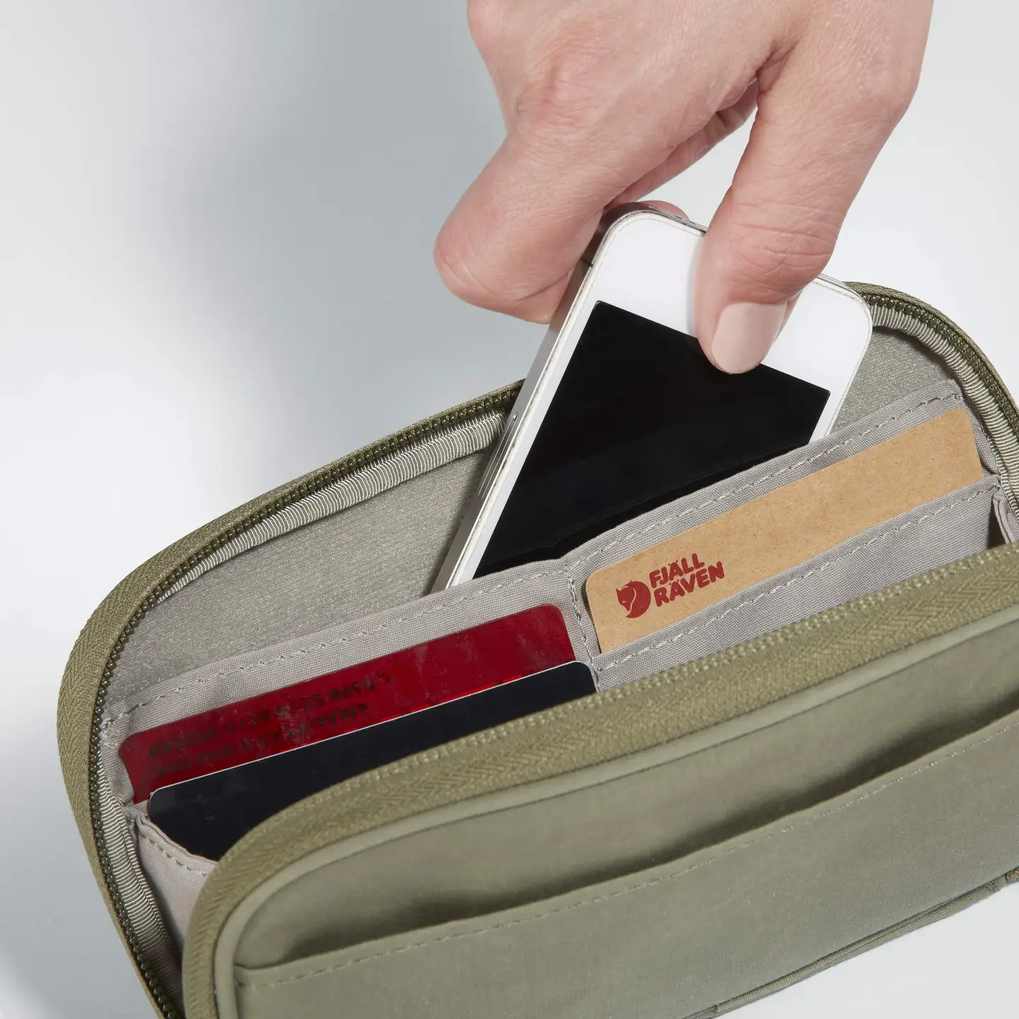 Fjällräven Kanken Travel Wallet - Image 4