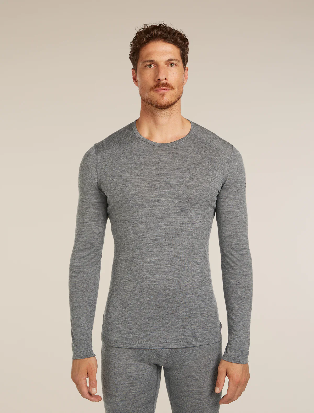 Icebreaker Merino 200 Oasis Long Sleeve Crew Thermal Top (Men's) - Image 14