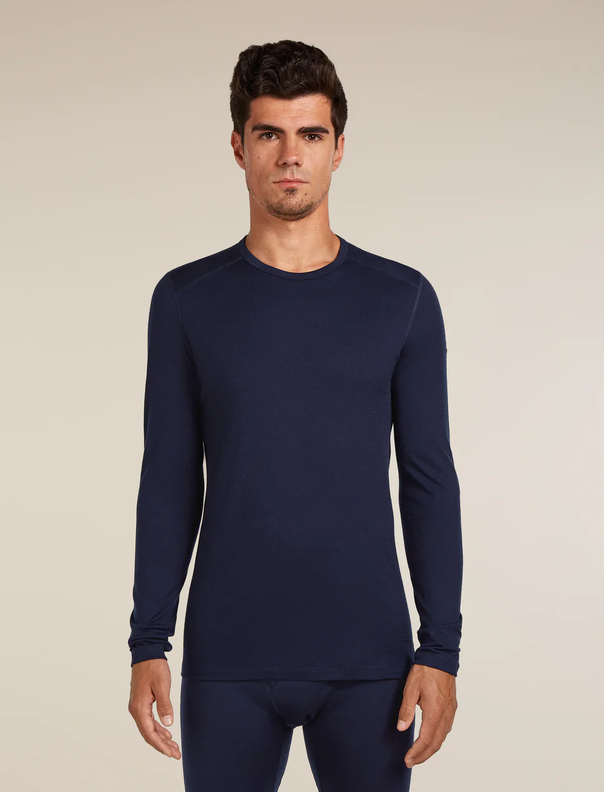 Icebreaker Merino 200 Oasis Long Sleeve Crew Thermal Top (Men's) - Image 23