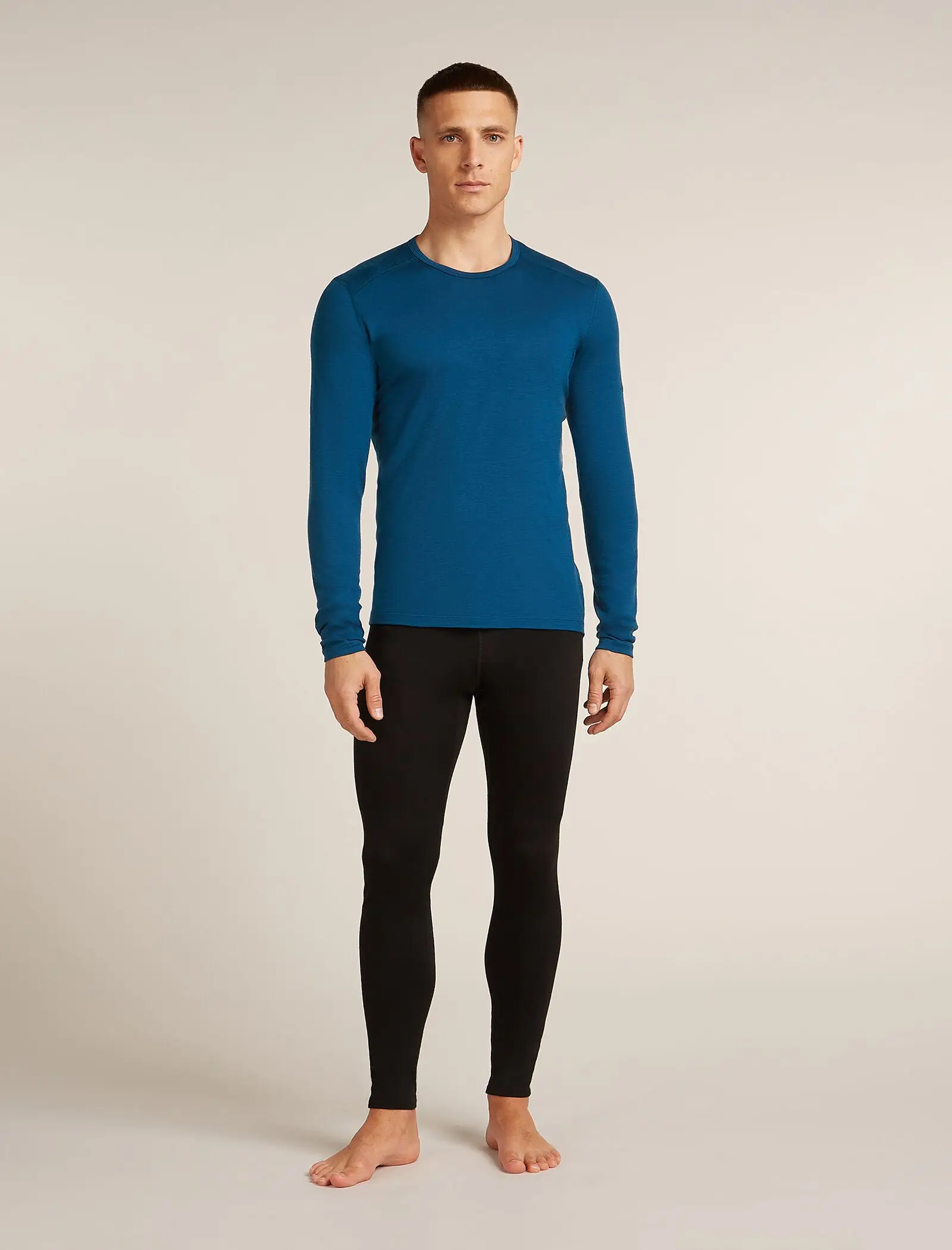 Icebreaker Merino 200 Oasis Long Sleeve Crew Thermal Top (Men's) - Image 3