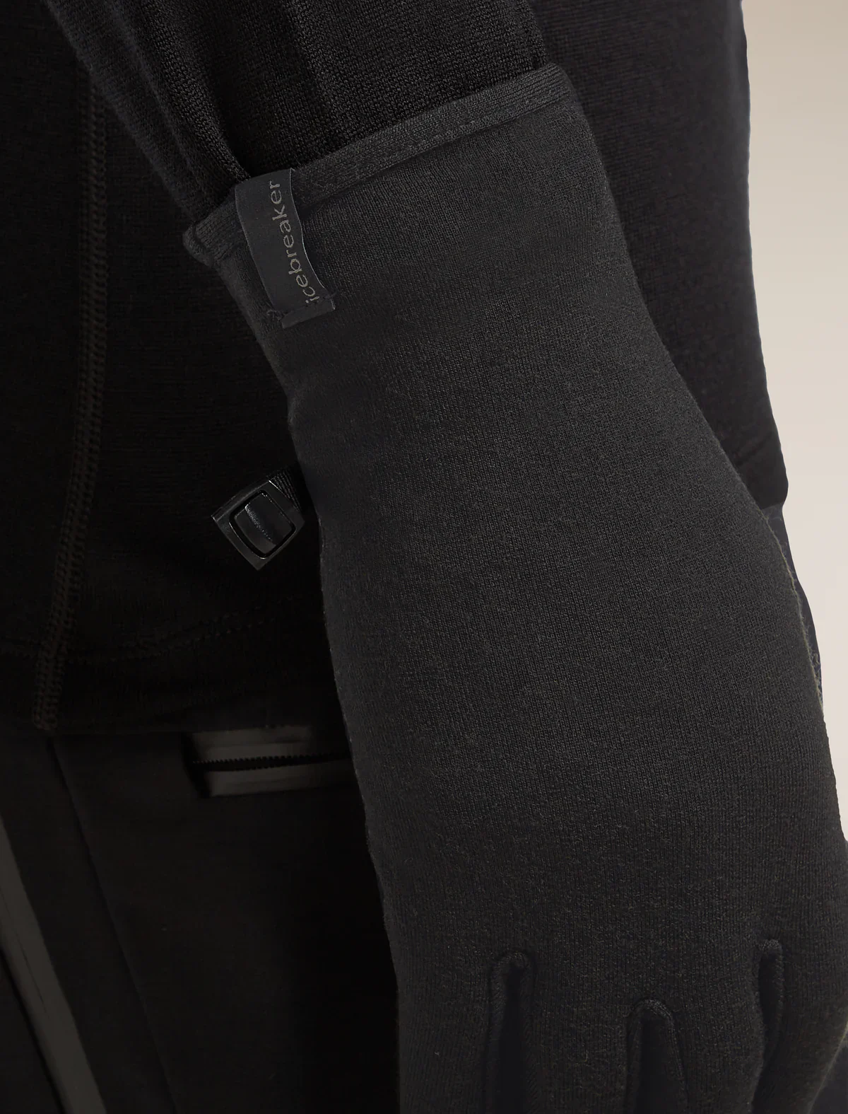 Icebreaker Merino 260 Quantum Gloves (Unisex) - Image 4
