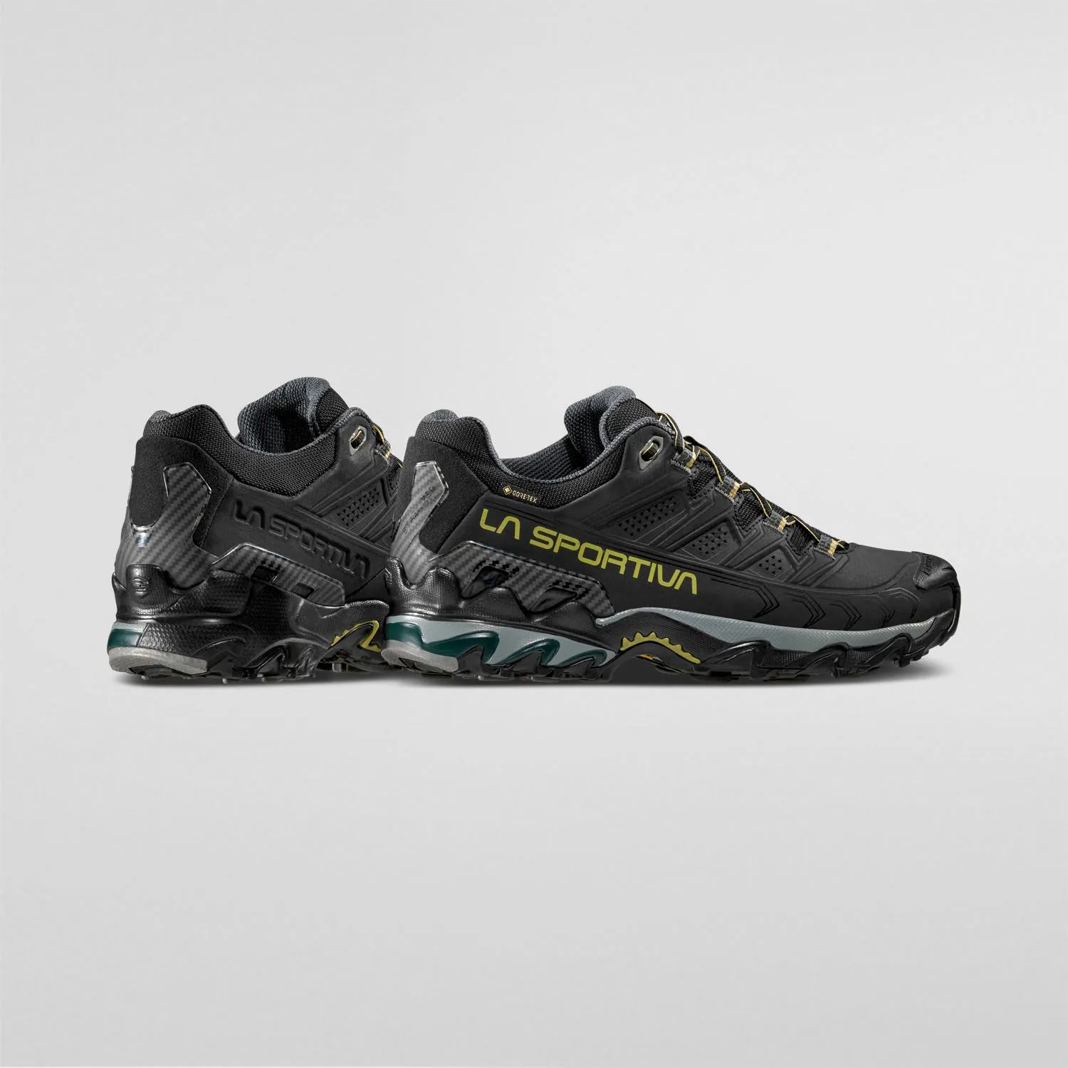 La Sportiva Ultra Raptor II Leather Wide Gore-Tex Shoes (Men's) - Image 4