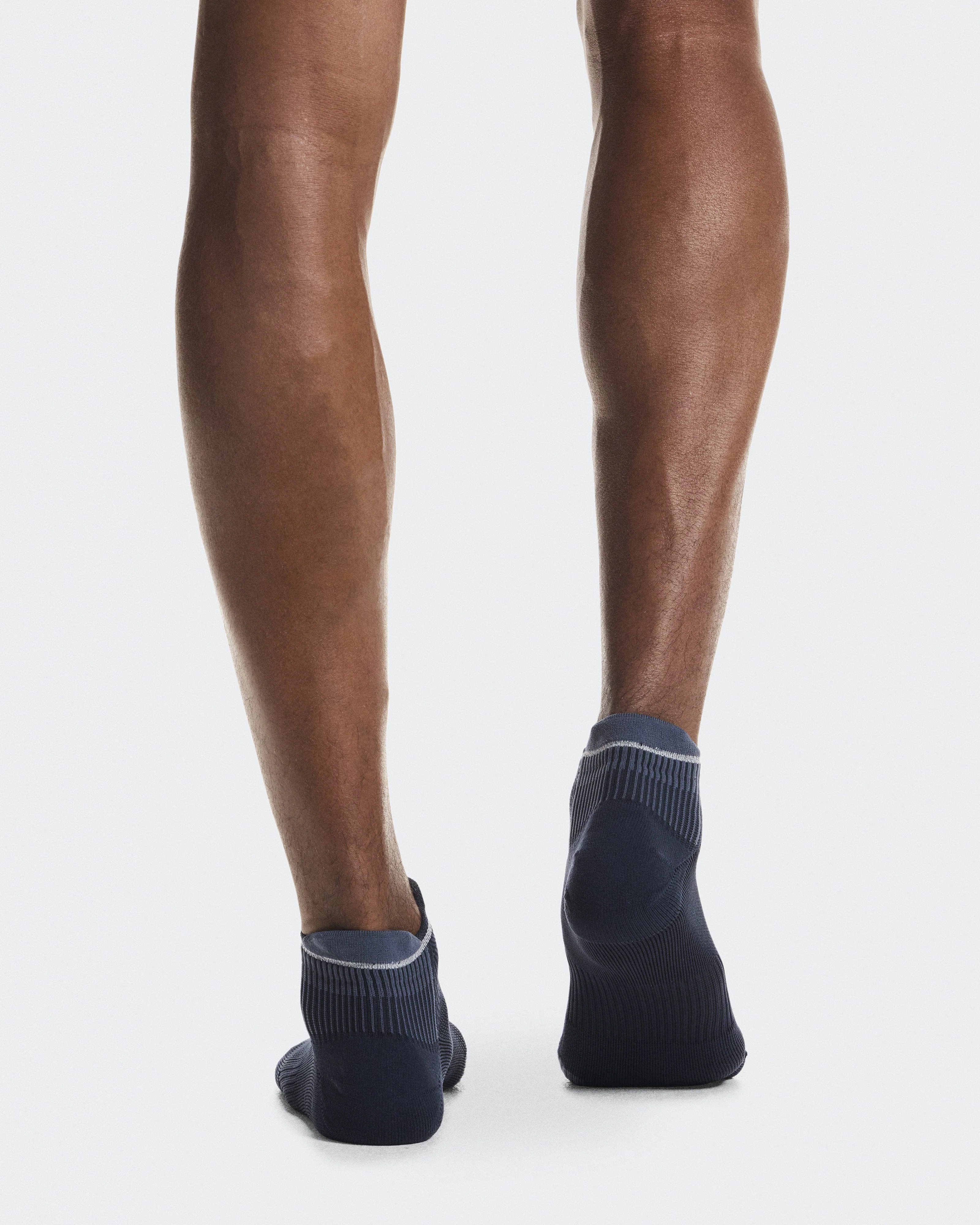 On Performance Run Sock Low (Unisex) - Image 10