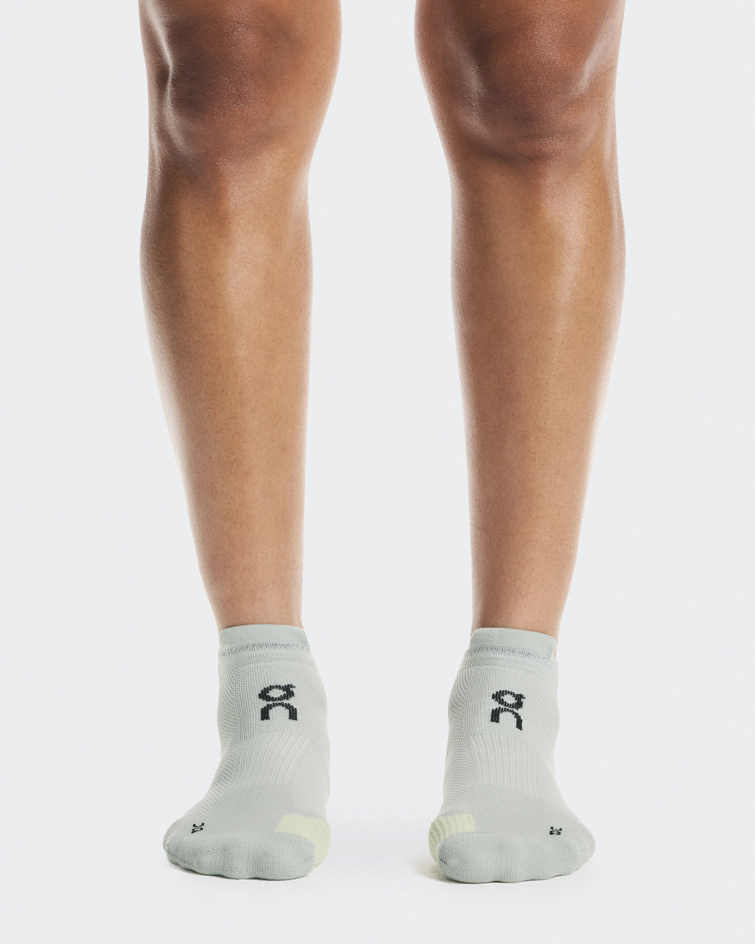 On Performance Run Sock Low (Unisex) - Image 11