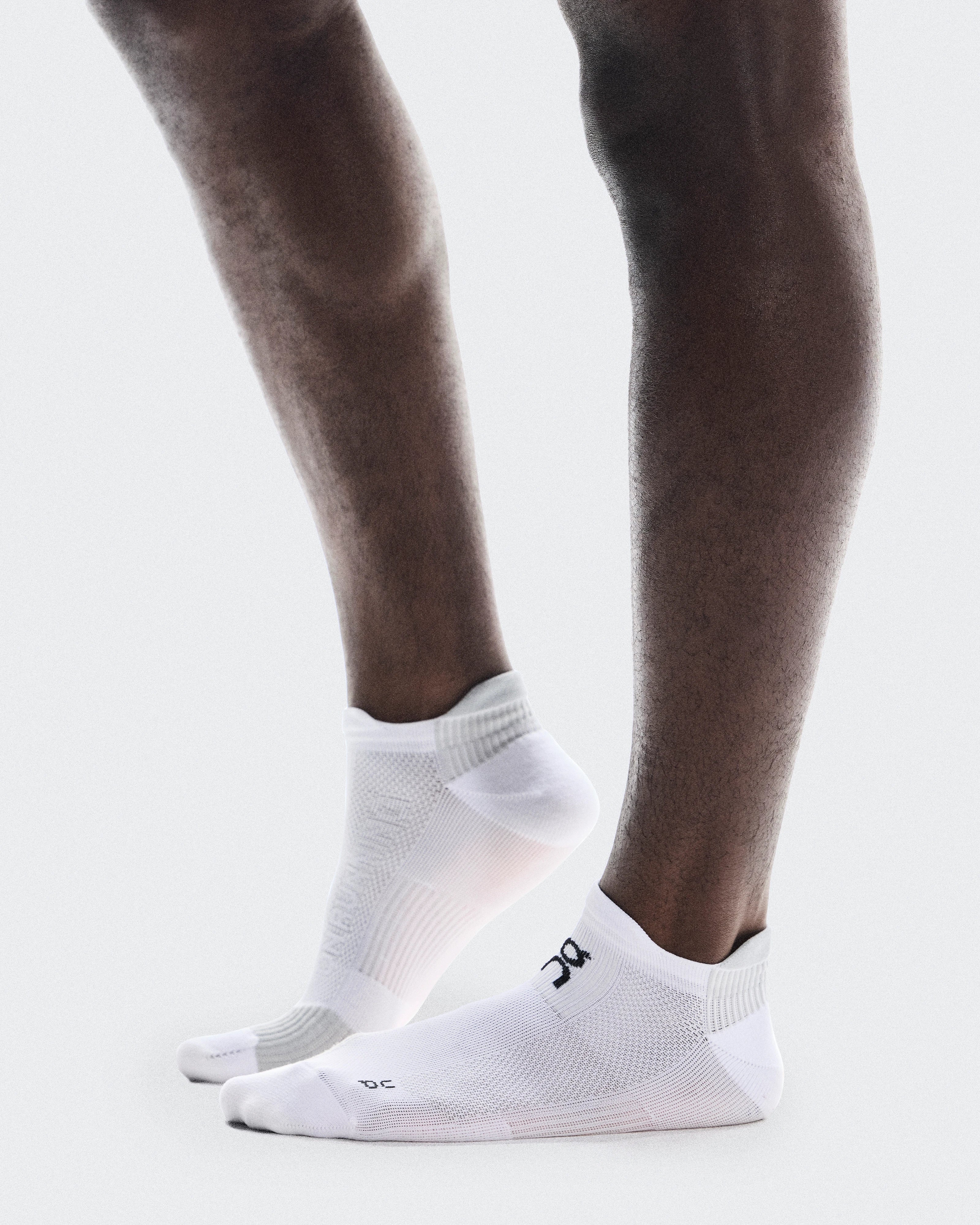 On Performance Run Sock Low (Unisex) - Image 15