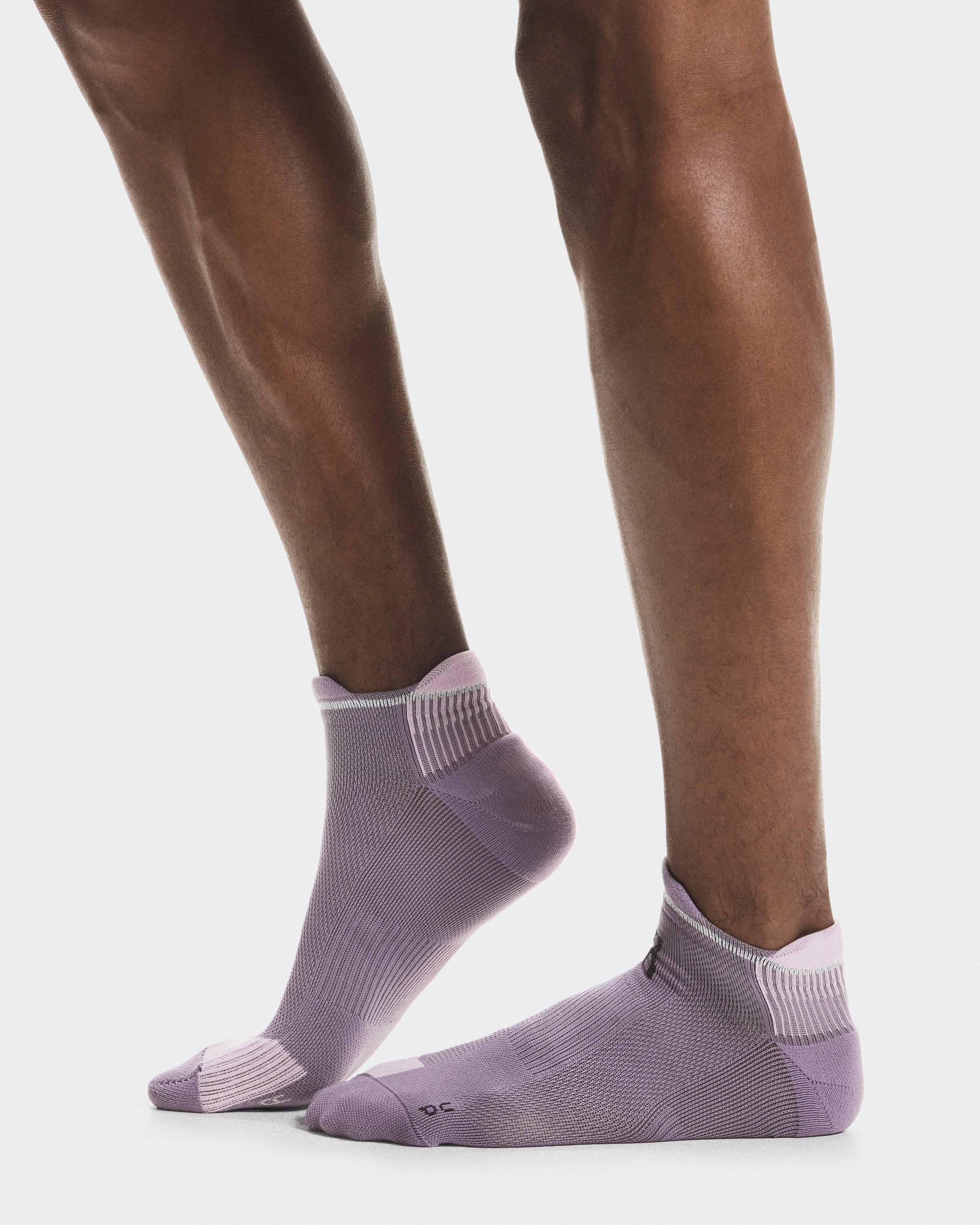 On Performance Run Sock Low (Unisex) - Image 6